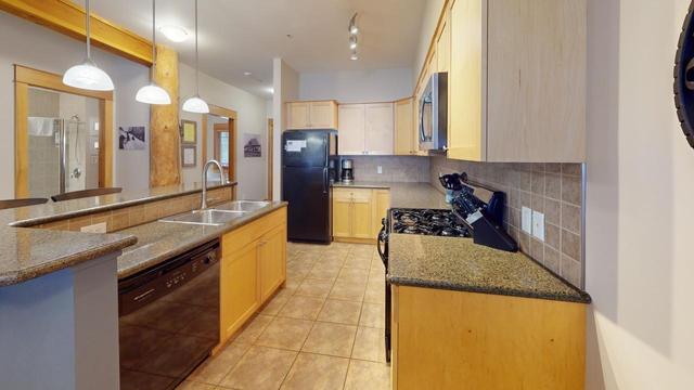 2a - 1009 Mountain View Road, Condo with 2 bedrooms, 2 bathrooms and null parking in Rossland BC | Image 7