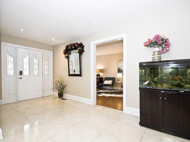 20 Canterbury Crt, House detached with 4 bedrooms, 4 bathrooms and 6 parking in Richmond Hill ON | Image 23