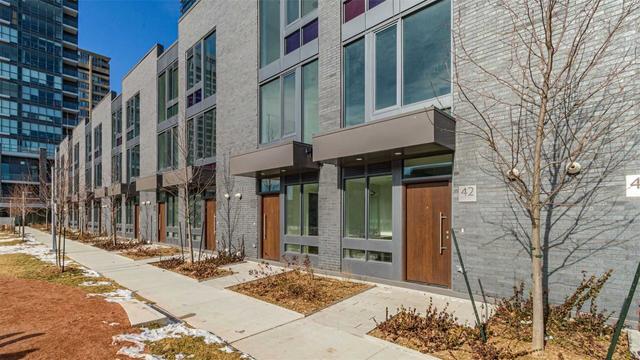 22 Sonic Way, Townhouse with 3 bedrooms, 3 bathrooms and 1 parking in Toronto ON | Image 12