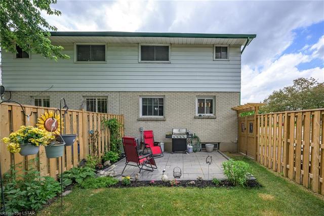 1751 Culver Drive, House semidetached with 3 bedrooms, 1 bathrooms and 4 parking in London ON | Image 27