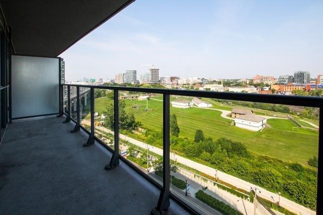 1001 - 169 Fort York Blvd, Condo with 2 bedrooms, 2 bathrooms and null parking in Toronto ON | Image 18