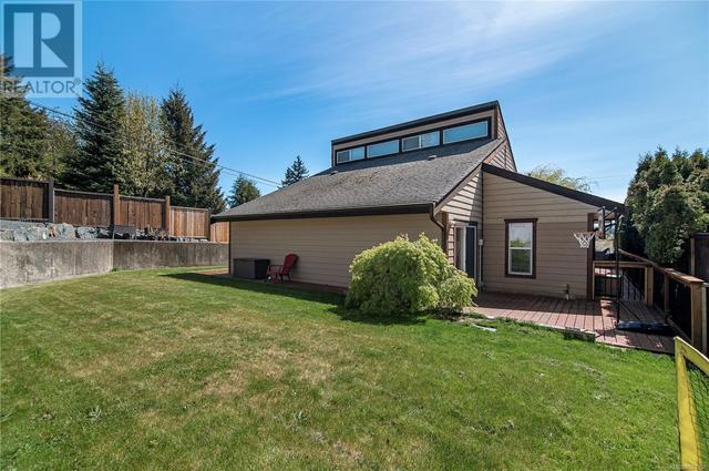 712 Eland Dr, House detached with 4 bedrooms, 3 bathrooms and 4 parking in Campbell River BC | Image 37