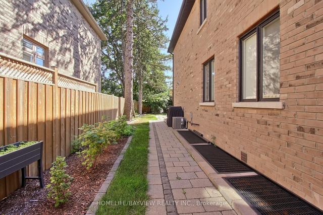 41 Transwell Ave, House detached with 4 bedrooms, 7 bathrooms and 6 parking in Toronto ON | Image 32