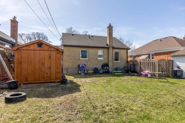 36 Ephgrave Blvd, House detached with 2 bedrooms, 1 bathrooms and 2 parking in Peterborough ON | Image 31