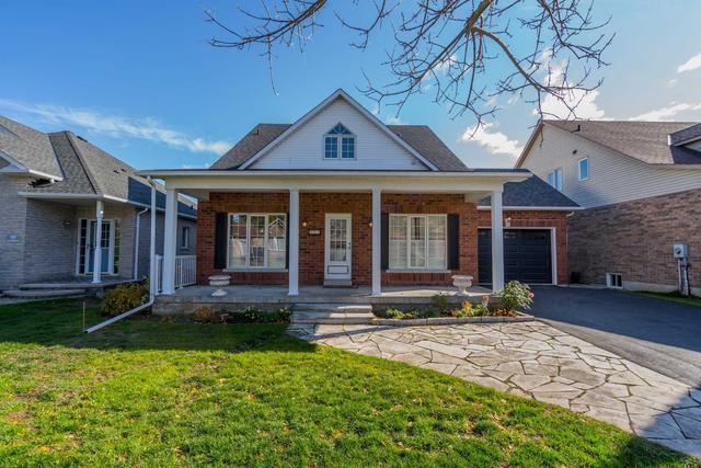 215 Waterbury Cres, House detached with 2 bedrooms, 4 bathrooms and 3 parking in Scugog ON | Image 1