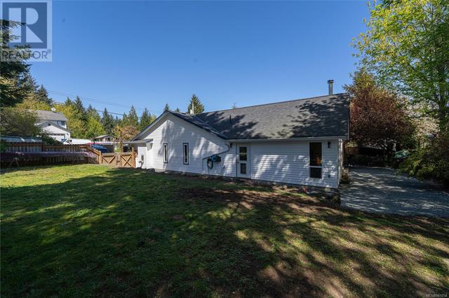 6827 Burr Dr, House detached with 3 bedrooms, 2 bathrooms and 4 parking in Sooke BC | Image 31