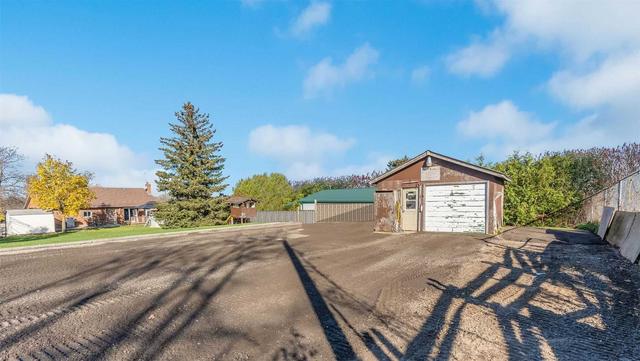 1569 Killarney Beach Rd, House detached with 4 bedrooms, 2 bathrooms and 12 parking in Innisfil ON | Image 26