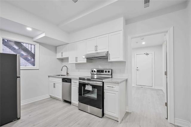 2 - 414 Dundas St, House attached with 1 bedrooms, 1 bathrooms and 1 parking in Toronto ON | Image 7