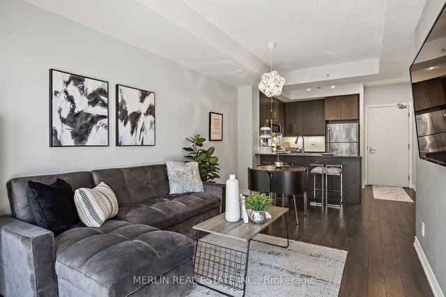 1015 - 15 James Finlay Way, Condo with 1 bedrooms, 1 bathrooms and 1 parking in Toronto ON | Image 5