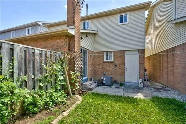 10 Saint Tropez Crt, House detached with 3 bedrooms, 3 bathrooms and 5 parking in Brampton ON | Image 22