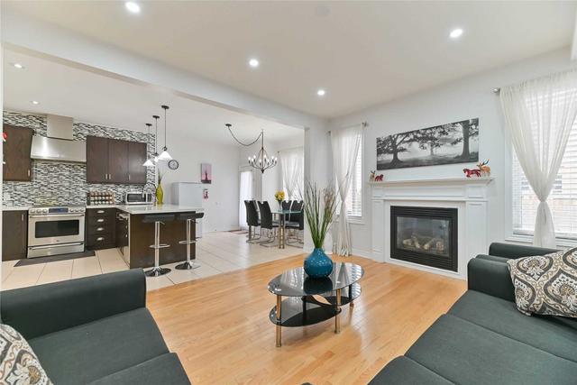 80 Natronia Tr, House semidetached with 4 bedrooms, 3 bathrooms and 3 parking in Brampton ON | Image 5