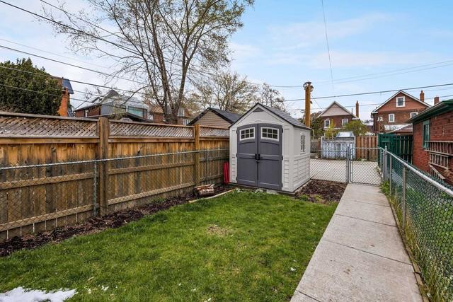 243 Gilmour Ave, House attached with 3 bedrooms, 2 bathrooms and 2 parking in Toronto ON | Image 15