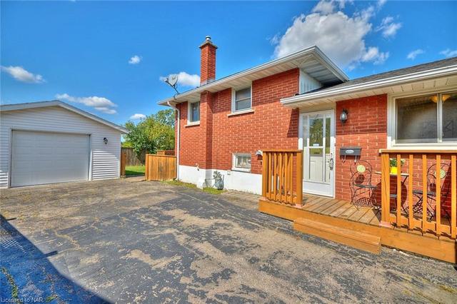 7405 Susan Crescent, House detached with 3 bedrooms, 1 bathrooms and 5 parking in Niagara Falls ON | Image 22