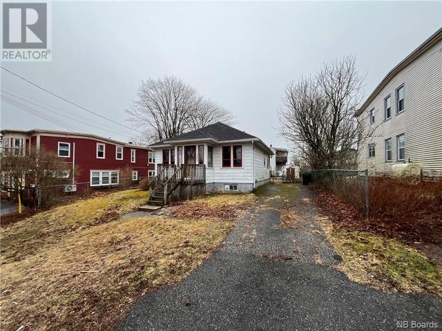 361 Charlotte West Street, House detached with 3 bedrooms, 2 bathrooms and null parking in Saint John NB | Image 2