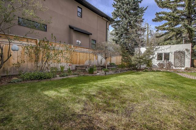 1110 Levis Avenue Sw, House detached with 4 bedrooms, 3 bathrooms and 2 parking in Calgary AB | Image 48