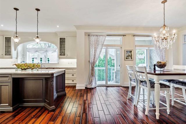 67 Aquamarine Dr, House detached with 4 bedrooms, 4 bathrooms and 9 parking in Hamilton ON | Image 2