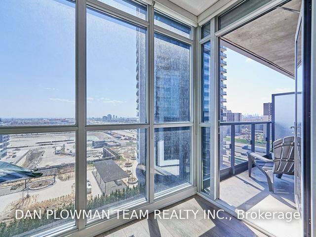 1003 - 9 Valhalla Inn Rd, Condo with 1 bedrooms, 1 bathrooms and 1 parking in Toronto ON | Image 8
