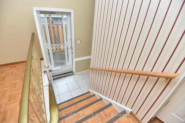 164 East 25th St, House detached with 2 bedrooms, 2 bathrooms and 3 parking in Hamilton ON | Image 15