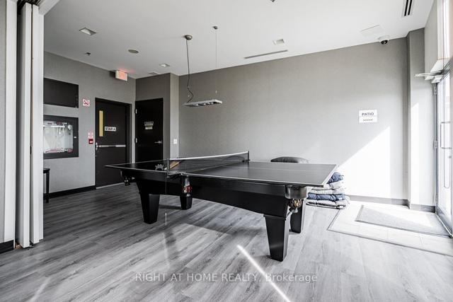 404 - 11 Superior Ave, Condo with 1 bedrooms, 1 bathrooms and 0 parking in Toronto ON | Image 8