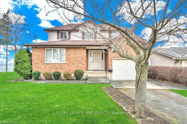 1138 Lakeshore Rd W, House detached with 3 bedrooms, 3 bathrooms and 3 parking in St. Catharines ON | Image 12