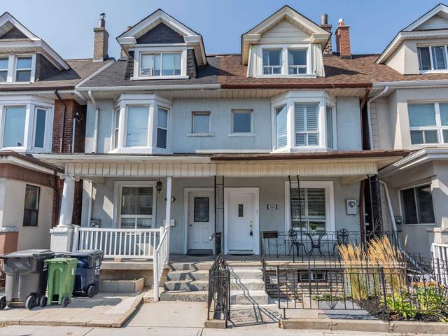 704 Dufferin St, House semidetached with 4 bedrooms, 4 bathrooms and 0 parking in Toronto ON | Image 1