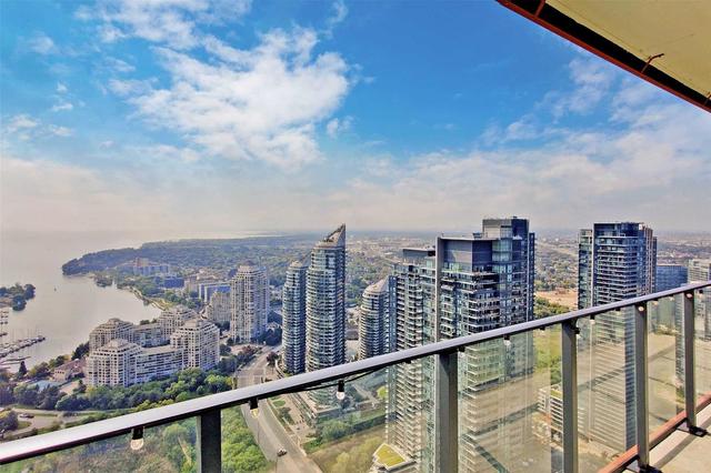 4715 - 30 Shore Breeze Dr, Condo with 2 bedrooms, 2 bathrooms and 1 parking in Toronto ON | Image 6
