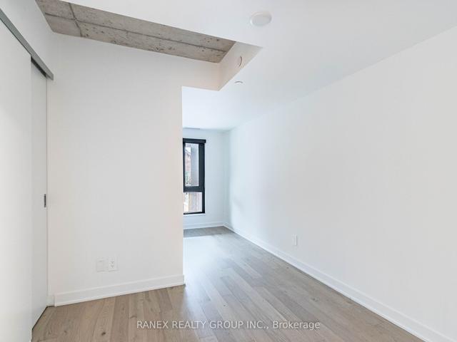 102 - 7 Watkinson Ave, Townhouse with 2 bedrooms, 2 bathrooms and 1 parking in Toronto ON | Image 19