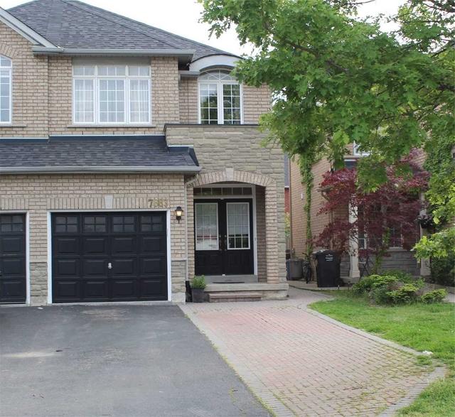 7683 Black Walnut Tr, House semidetached with 3 bedrooms, 3 bathrooms and 3 parking in Mississauga ON | Image 1
