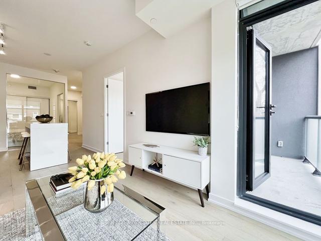407 - 840 St. Clair Ave W, Condo with 2 bedrooms, 2 bathrooms and 1 parking in Toronto ON | Image 13