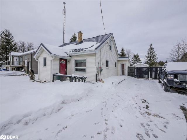 4876 90 County Road, House detached with 3 bedrooms, 1 bathrooms and 6 parking in Springwater ON | Image 21
