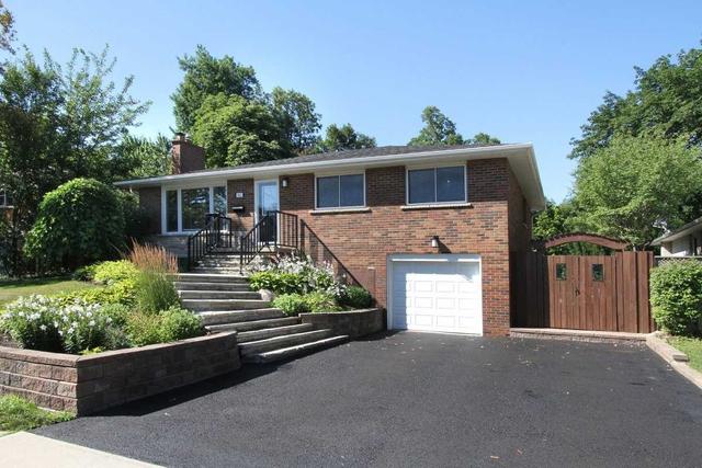 362 Maplewood Cres, House detached with 3 bedrooms, 3 bathrooms and 5 parking in Milton ON | Image 1