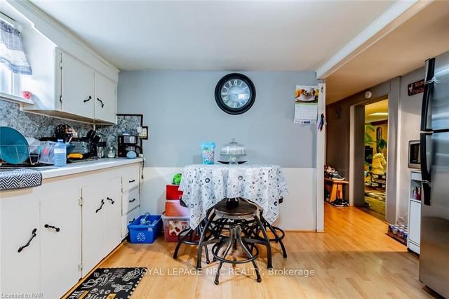 21 Augusta Ave, House detached with 3 bedrooms, 2 bathrooms and 5 parking in St. Catharines ON | Image 21
