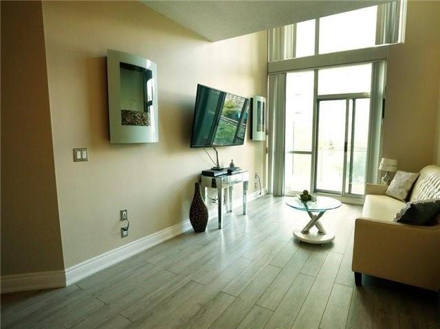 711 - 3939 Duke Of York Blvd, Condo with 1 bedrooms, 2 bathrooms and 1 parking in Mississauga ON | Image 7