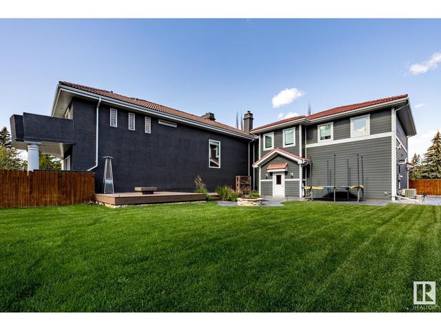 12428 103 Av Nw, House detached with 5 bedrooms, 4 bathrooms and null parking in Edmonton AB | Image 12