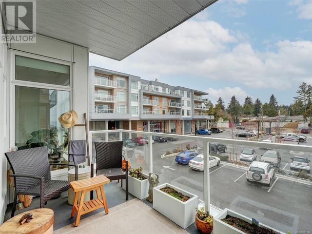 203 - 5118 Cordova Bay Rd, Condo with 2 bedrooms, 2 bathrooms and 2 parking in Saanich BC | Image 20