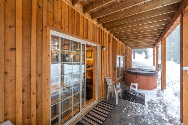 228 Wapiti Creek Road, House detached with 9 bedrooms, 4 bathrooms and 1 parking in Kootenay Boundary E BC | Image 14
