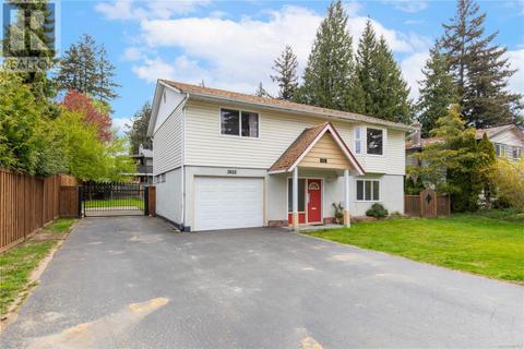 3622 Apsley Ave, House detached with 3 bedrooms, 2 bathrooms and 4 parking in Nanaimo BC | Card Image