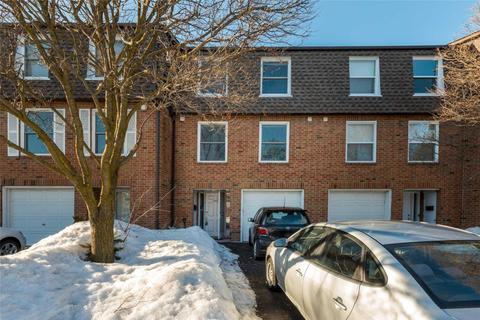 1093 Borden Side Rd, Townhouse with 3 bedrooms, 3 bathrooms and 2 parking in Ottawa ON | Card Image