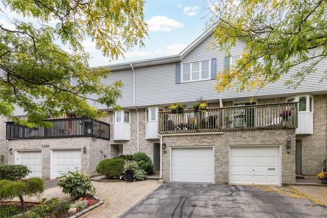 16 - 2299 Marine Dr, House attached with 2 bedrooms, 3 bathrooms and 2 parking in Oakville ON | Image 1