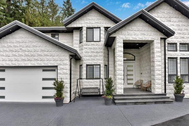 6168 126 Street, House detached with 6 bedrooms, 5 bathrooms and 10 parking in Surrey BC | Image 1