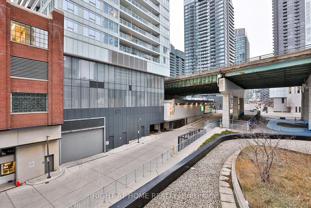 327 - 38 Dan Leckie Way, Condo with 1 bedrooms, 2 bathrooms and 1 parking in Toronto ON | Image 14