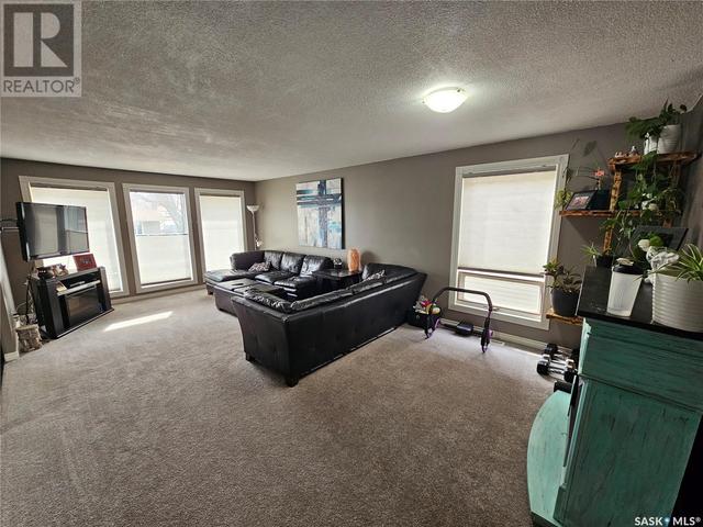 204 First Street, House detached with 0 bedrooms, 0 bathrooms and null parking in Carlyle SK | Image 18