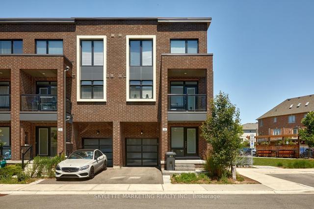 133 Moneypenny Pl N, House attached with 3 bedrooms, 4 bathrooms and 2 parking in Vaughan ON | Image 1