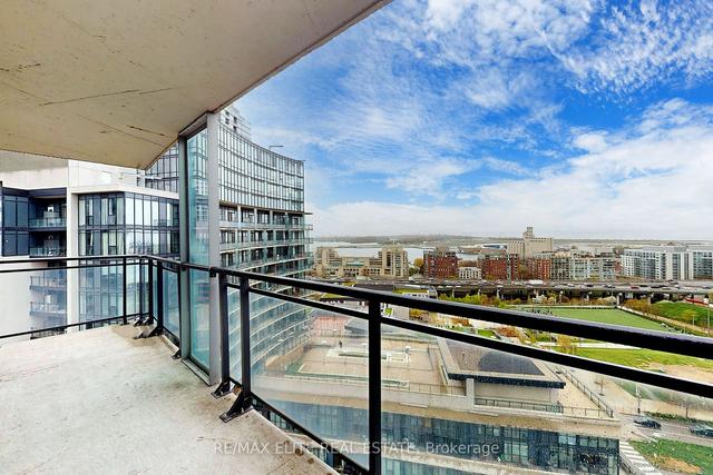 2112 - 25 Capreol Crt, Condo with 2 bedrooms, 2 bathrooms and 1 parking in Toronto ON | Image 22