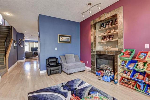 906 69 Avenue Sw, House detached with 4 bedrooms, 3 bathrooms and 2 parking in Calgary AB | Image 7