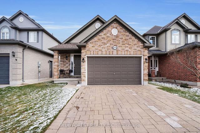 2891 Meadowgate Blvd, House detached with 3 bedrooms, 2 bathrooms and 4 parking in London ON | Image 23
