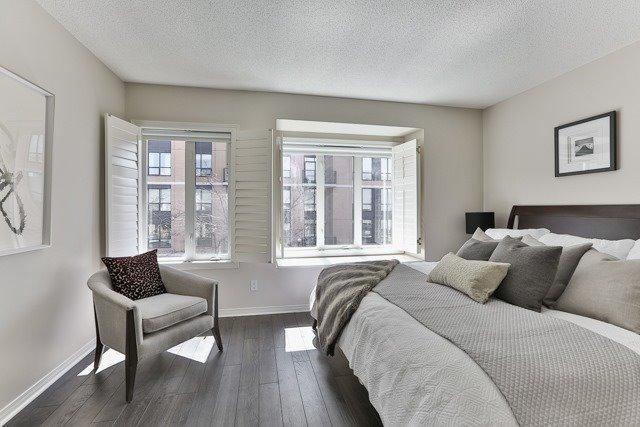 Th20 - 208 Niagara St, Townhouse with 3 bedrooms, 2 bathrooms and 1 parking in Toronto ON | Image 11