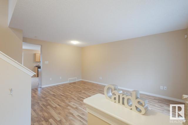 5813 Sutter Pl Nw, House detached with 3 bedrooms, 2 bathrooms and null parking in Edmonton AB | Image 5