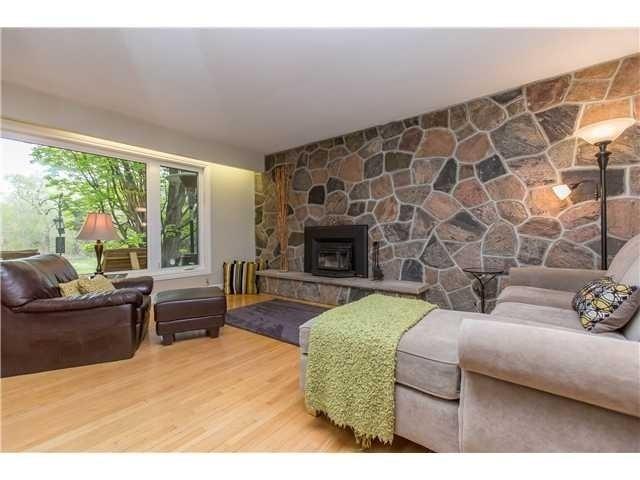 386 Mapleview Dr E, House detached with 5 bedrooms, 2 bathrooms and 8 parking in Barrie ON | Image 16