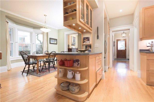 80 Hogarth Ave, House detached with 3 bedrooms, 4 bathrooms and 2 parking in Toronto ON | Image 7